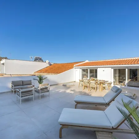 Casa Estrada Da Rocha With Pool Holiday home *
